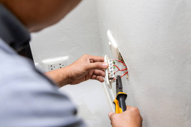Best Local Electrician Companies  in Bruce, MS